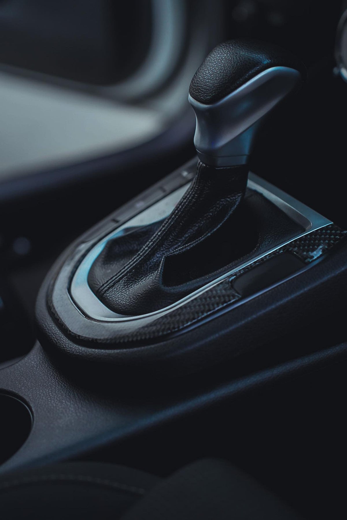 2019+ Kia Forte Shifter Trim