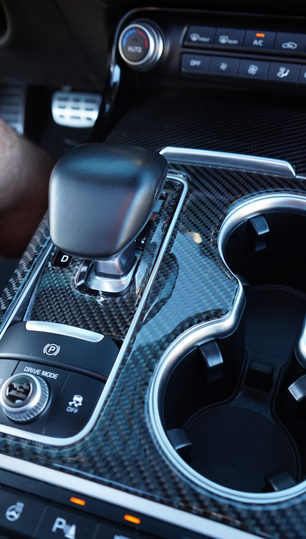 2017+ Kia Stinger Carbon Fiber Gear Shift Trim