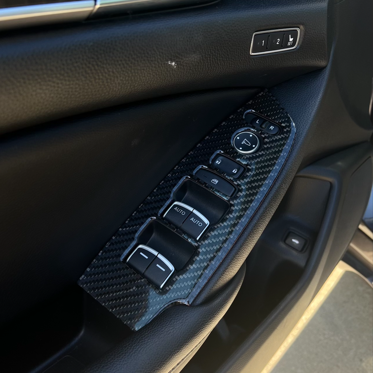 2018+ Accord Window Switch Trim