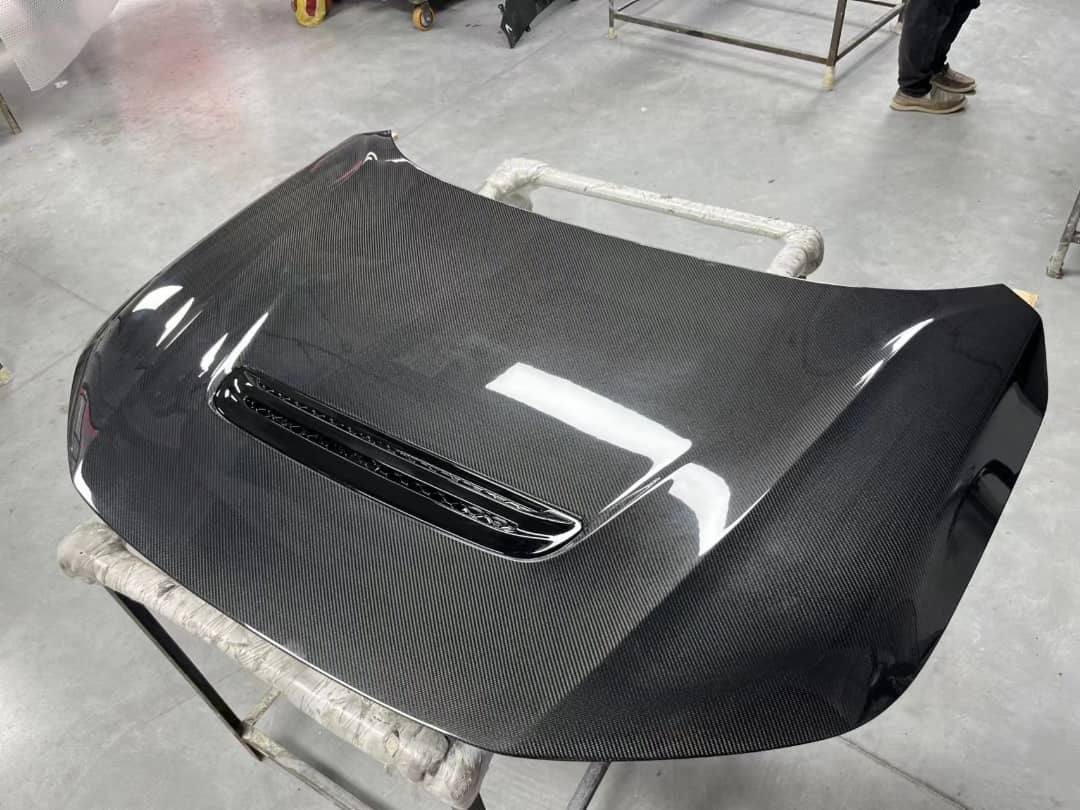 2022+ Civic FL5 Type R Style Carbon Fiber Hood